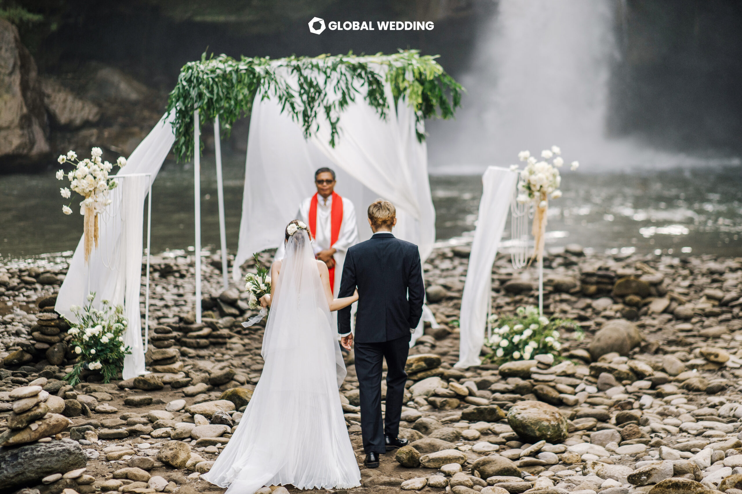 Bali Waterfall Intimate Wedding