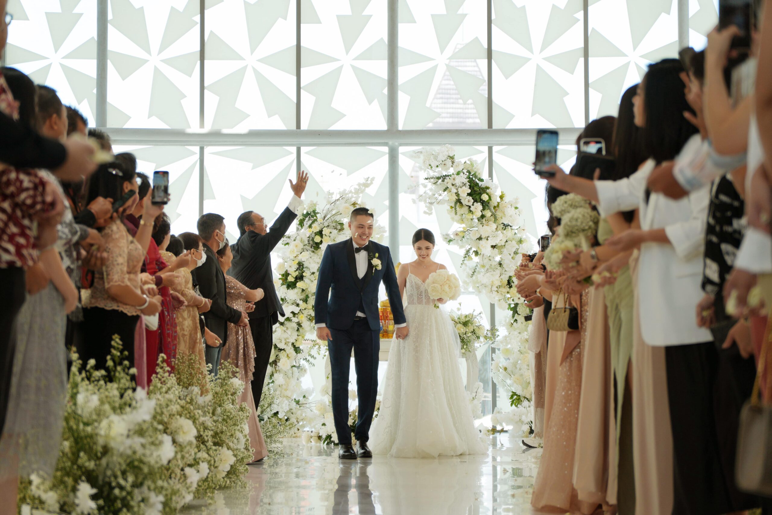 Beautiful Wedding of Vivi and Roland at Aryaduta Hotel Bali    Elegant Venue for Your Special Day