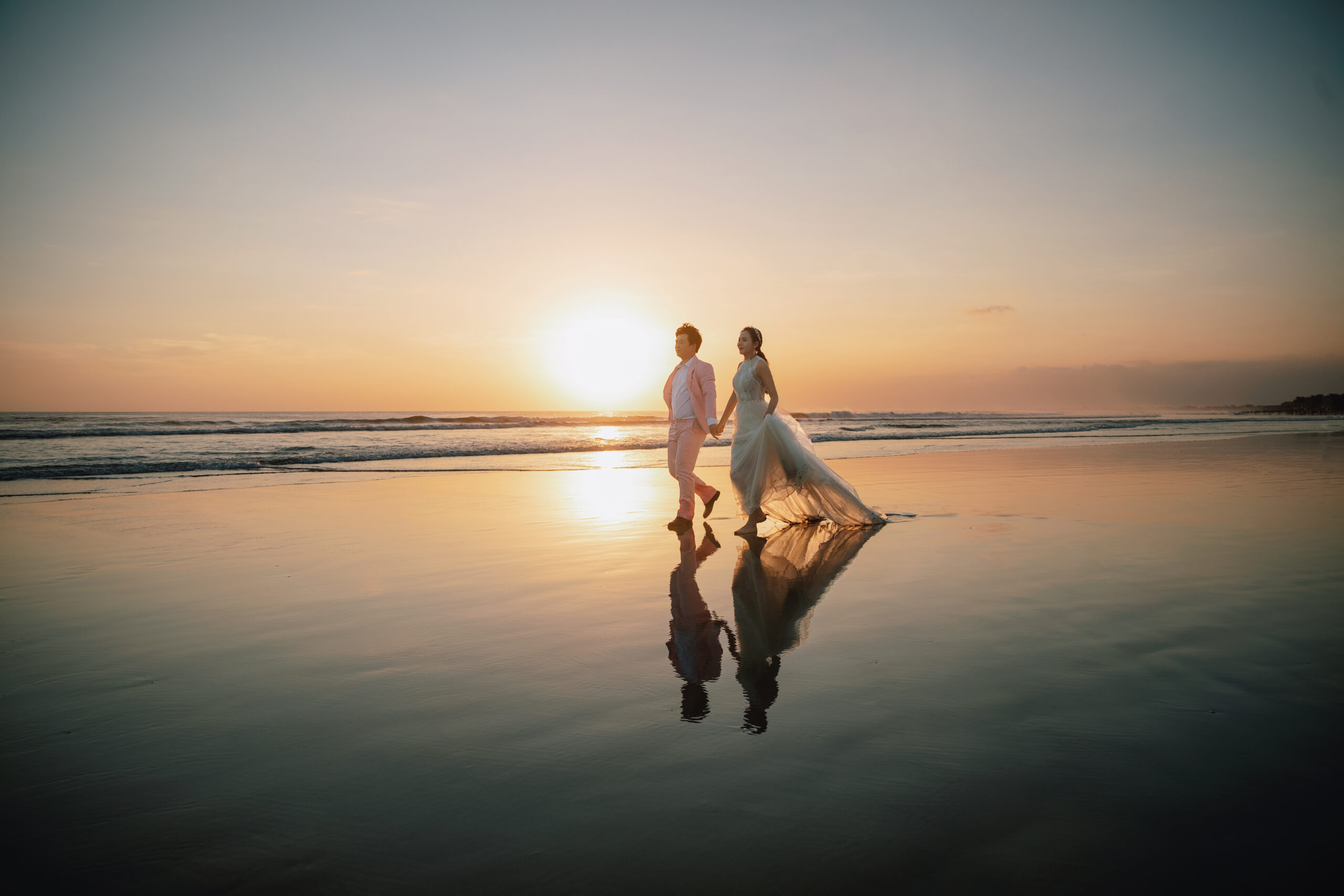 A Romantic Prewedding in Bali Courtesy of Shen Tuo and Zhu Yuchen